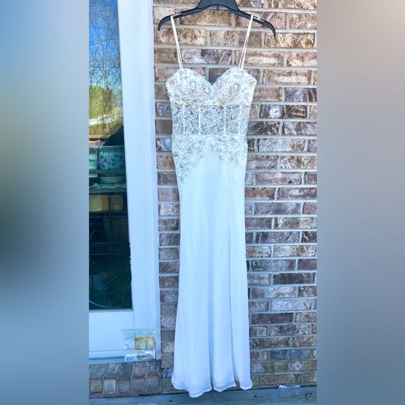 Y2K Custom White Crystal Beaded Wedding/Prom Dress - Picture 1 of 15